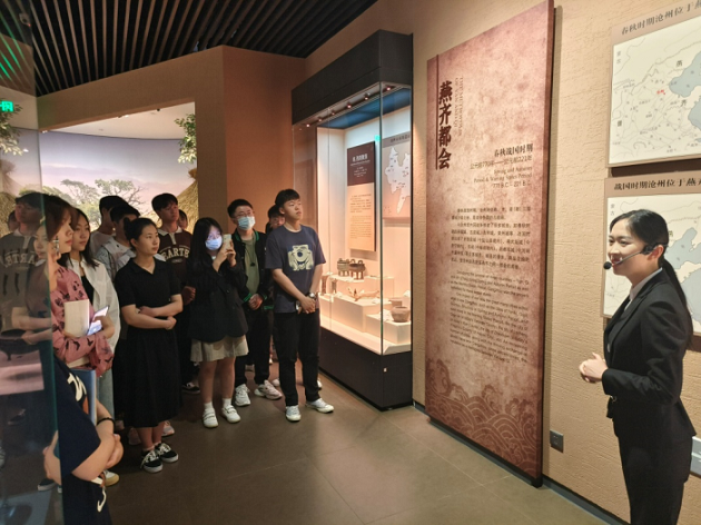 开云集团（kaiyun）股份有限公司官网与沧州市博物馆举行“馆校合作共建基地”揭牌仪式633.png